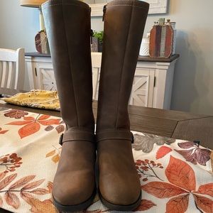 Girls knee high boots